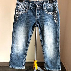 Miss Me - Cropped Jeans - Size 28 - EUC